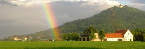 Blick zur Landeskrone in Görlitz. Mit einem wunderschönen Regenbogen. Foto: Mike Altmann
